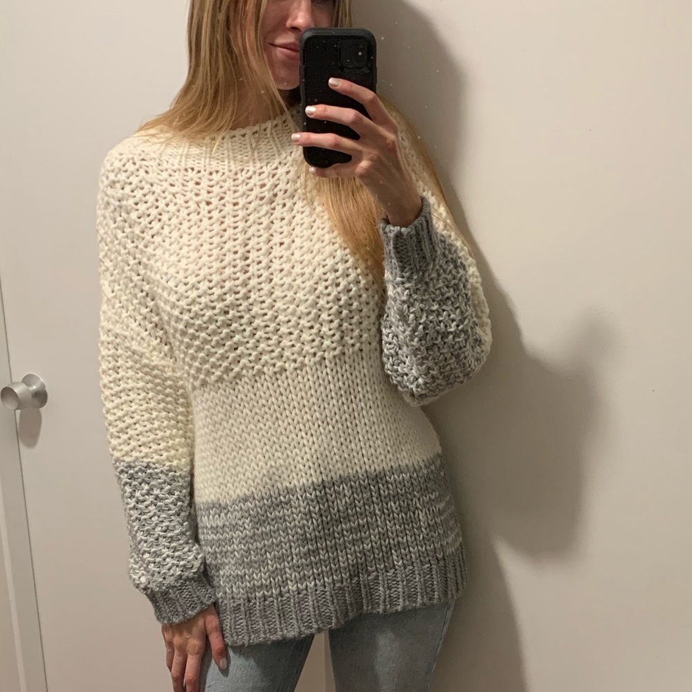 Topshop chunky white and gray knitted sweater
